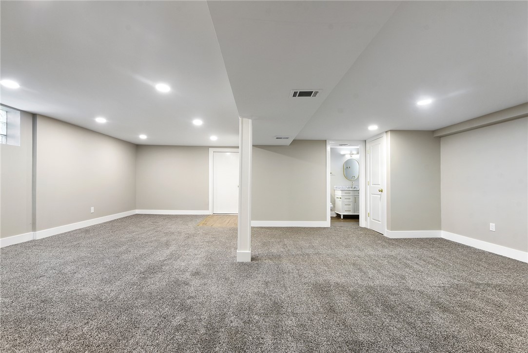 11740 Dennis Circle
