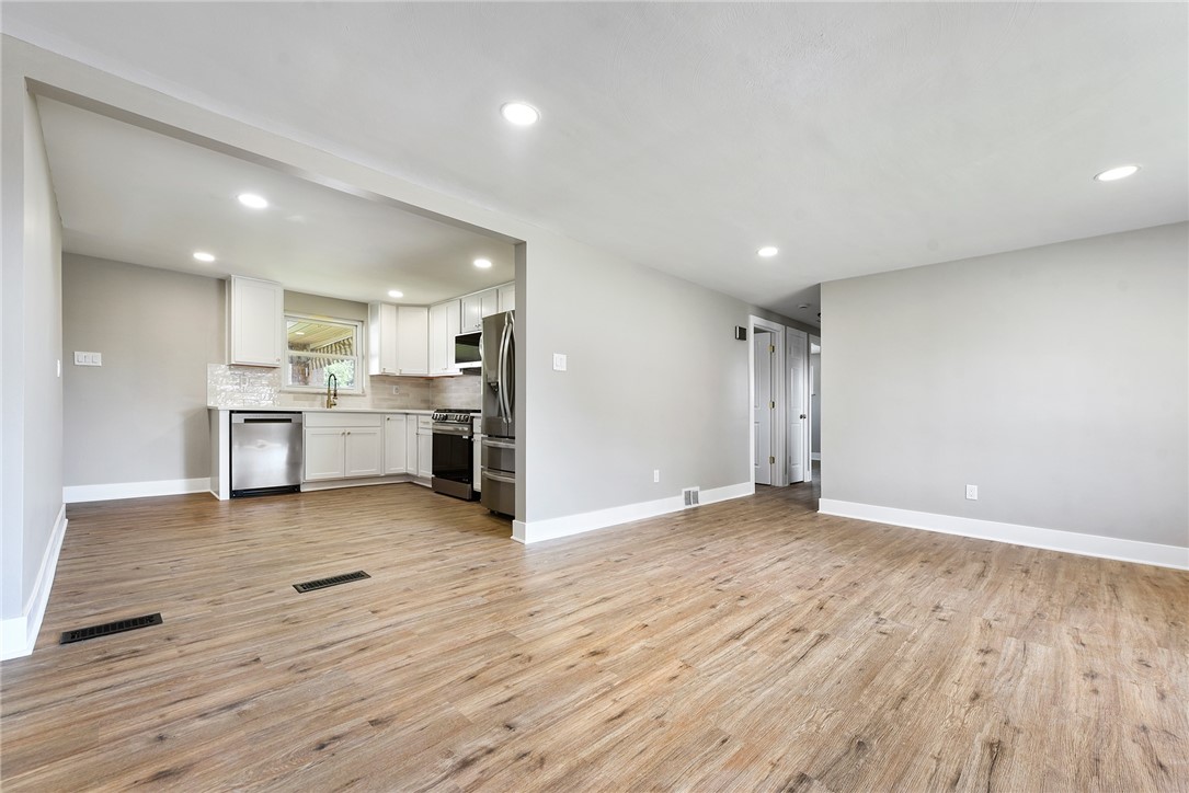 11740 Dennis Circle