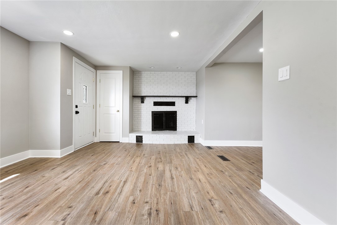 11740 Dennis Circle