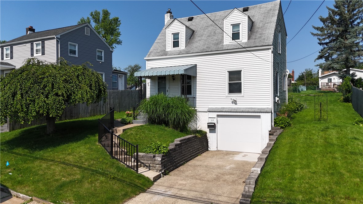 511 Oakhurst Ave