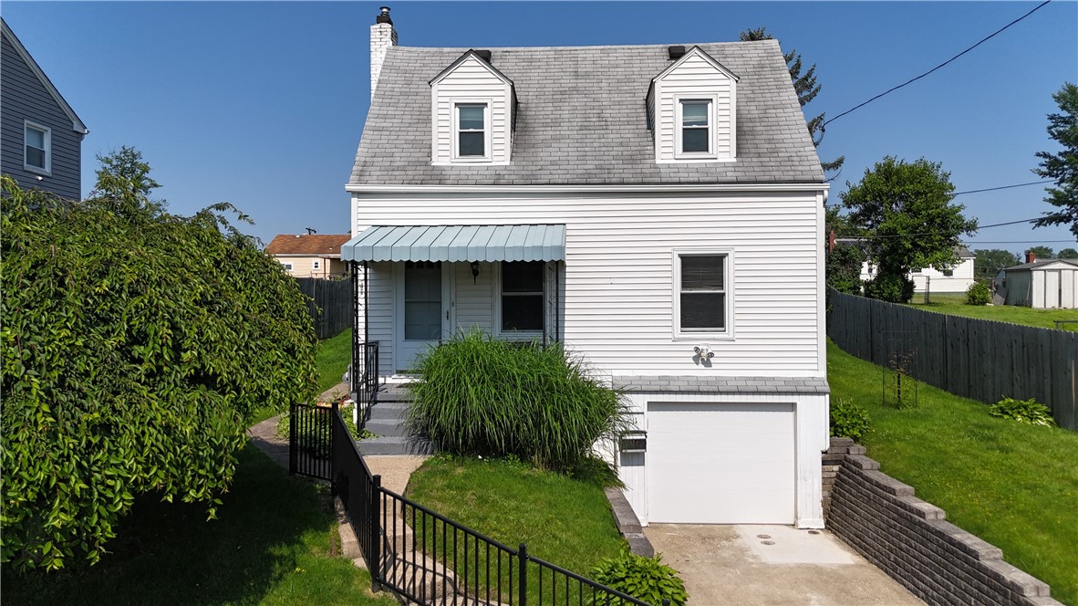 511 Oakhurst Ave