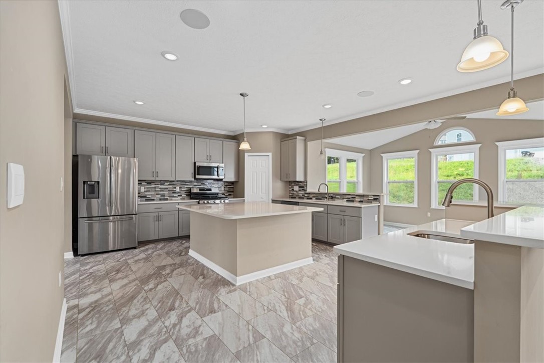 1103 Deerfield Drive