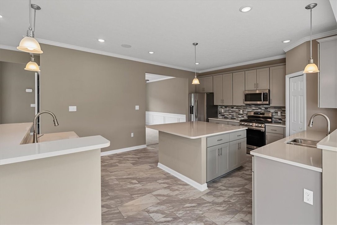 1103 Deerfield Drive