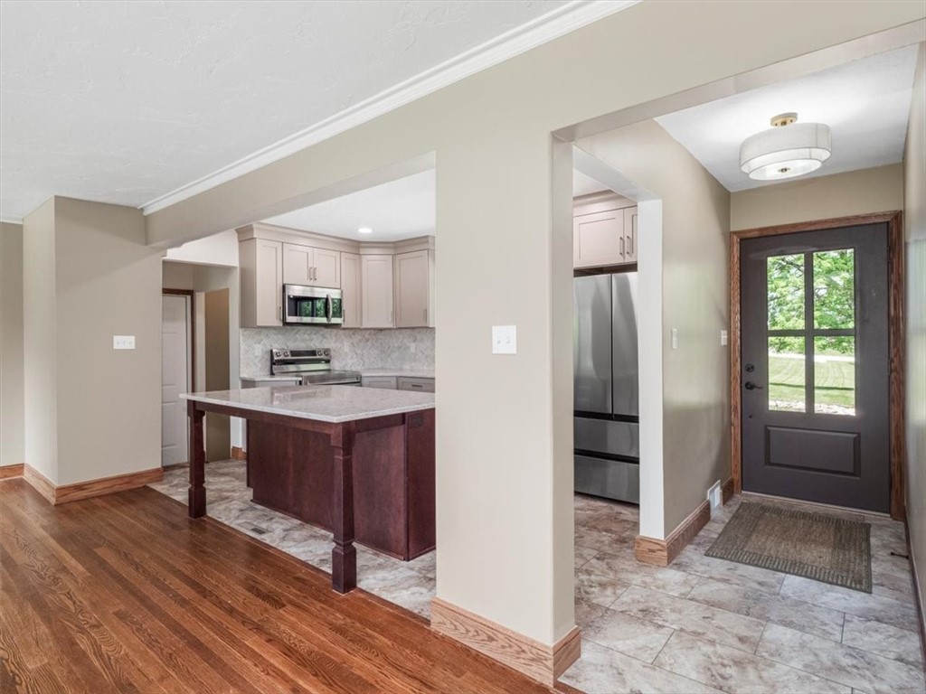 330 Center Grange Rd