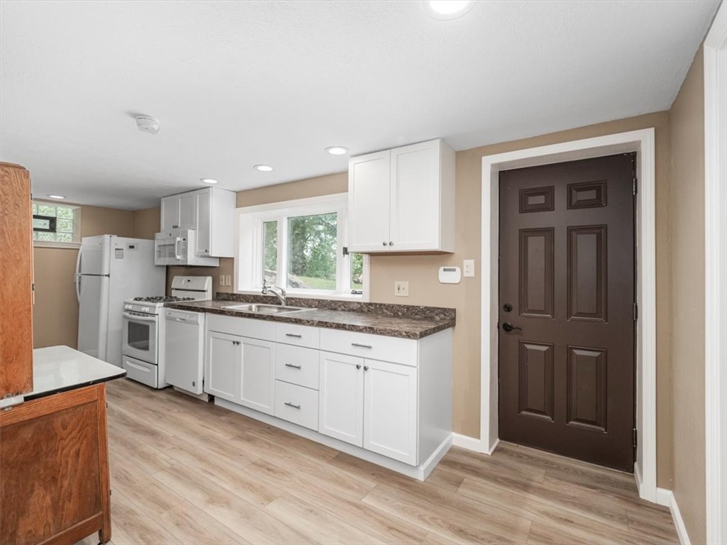 330 Center Grange Rd