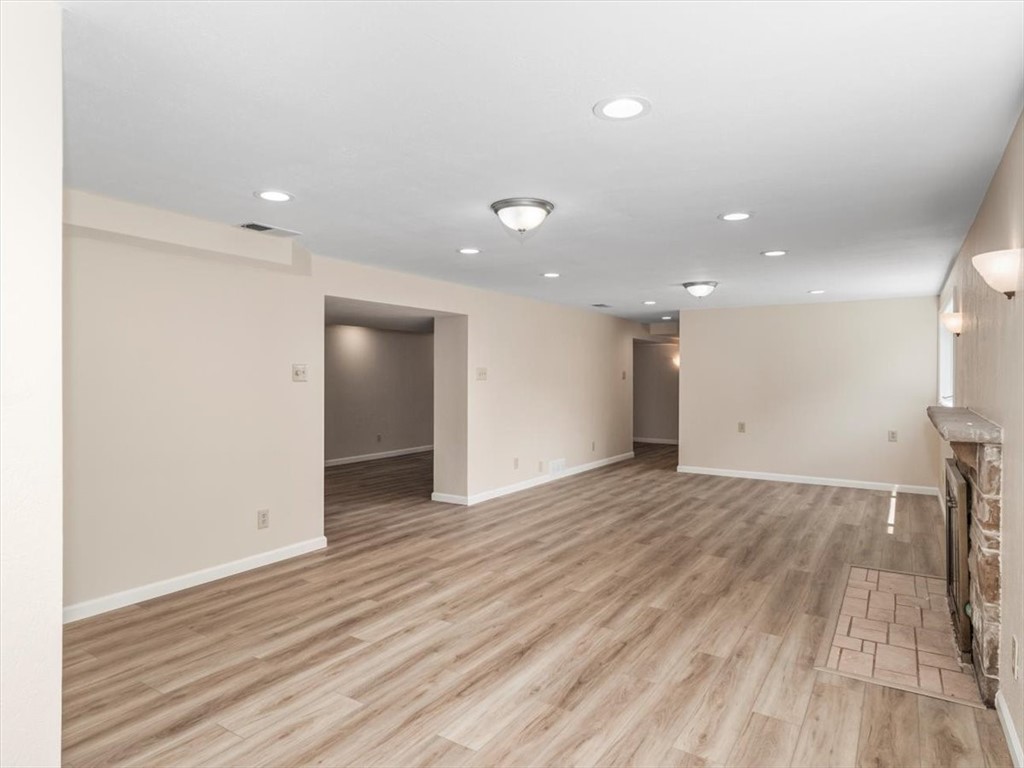 330 Center Grange Rd