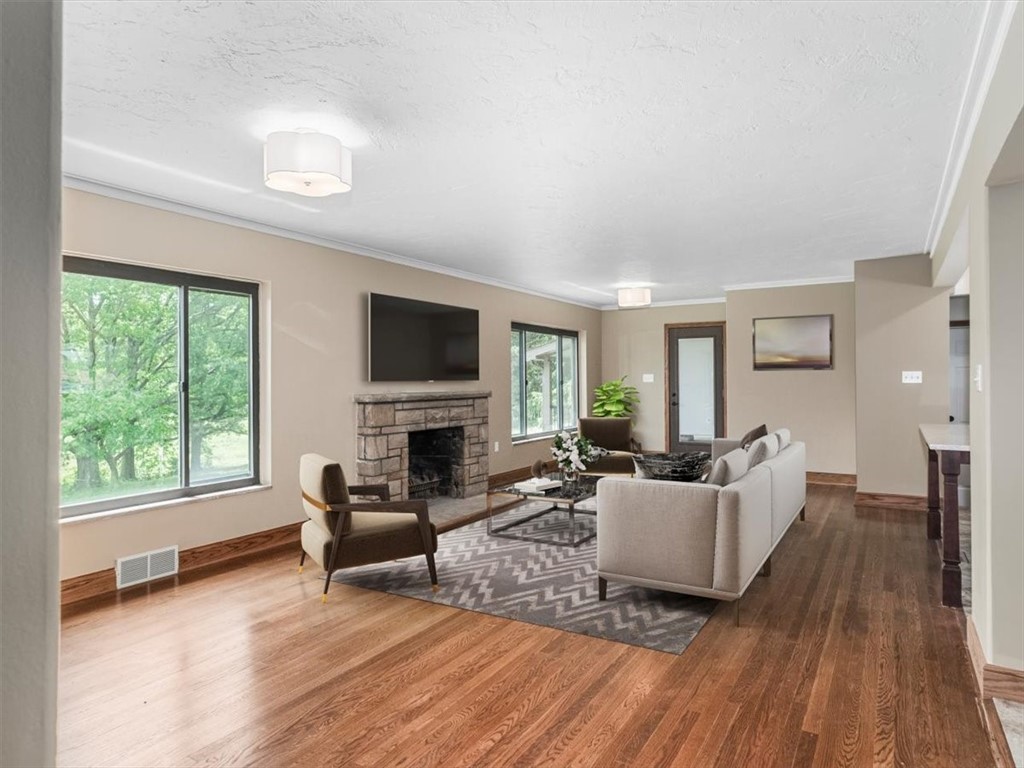 330 Center Grange Rd