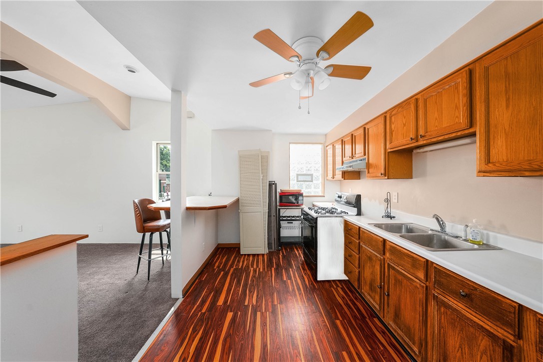 1918 Brownsville Road