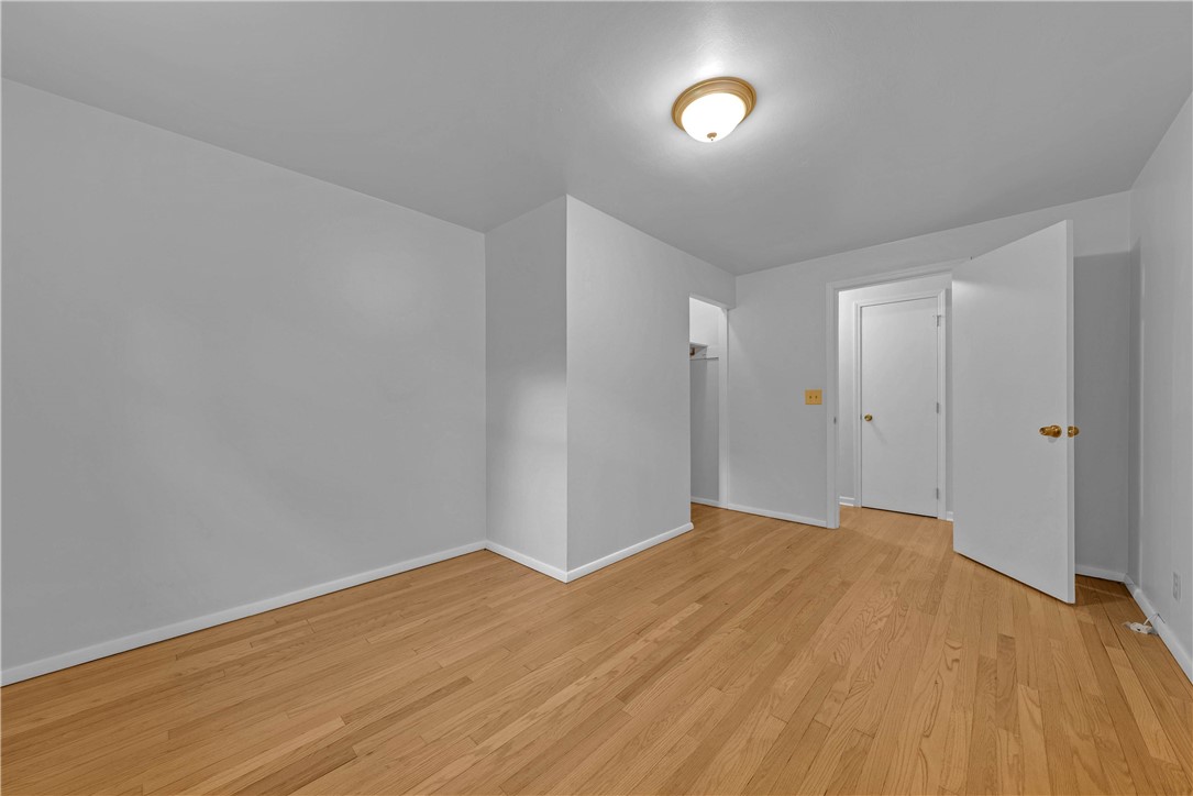492 Center Grange Road