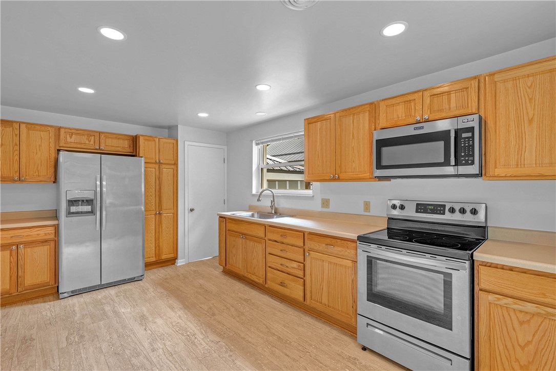 492 Center Grange Road