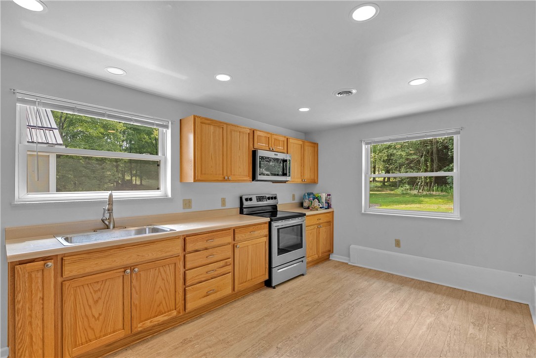 492 Center Grange Road