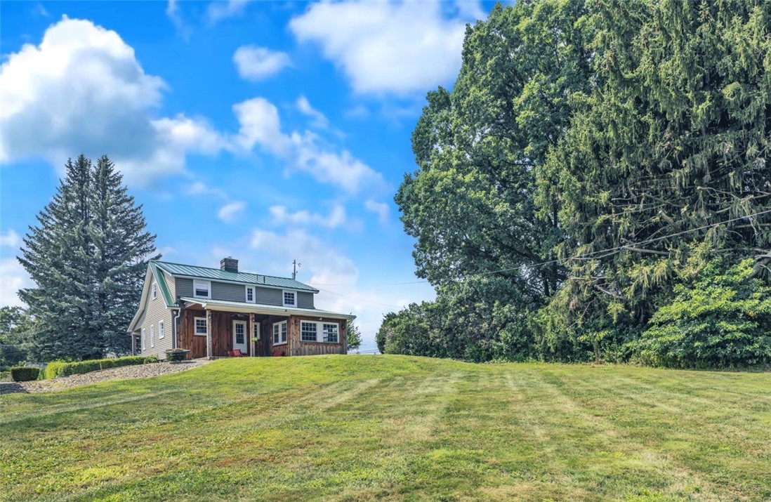 1405 Perry Hwy