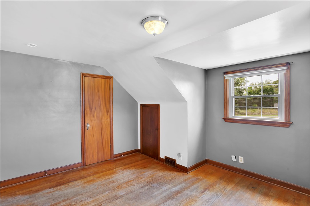 1405 Perry Hwy