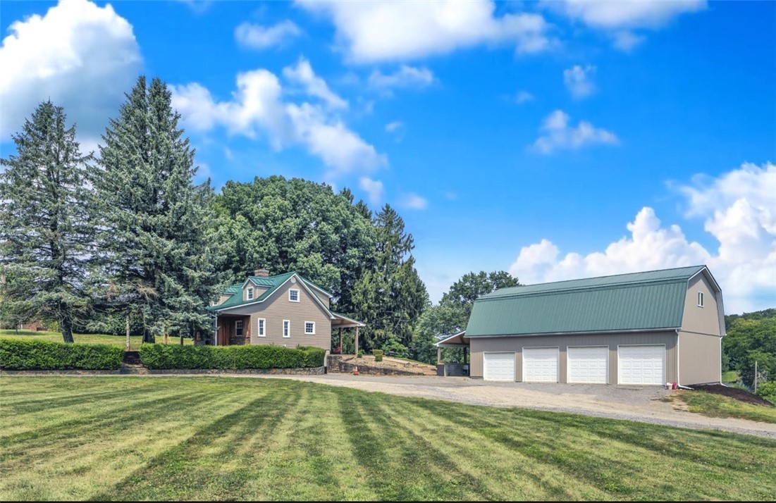 1405 Perry Hwy