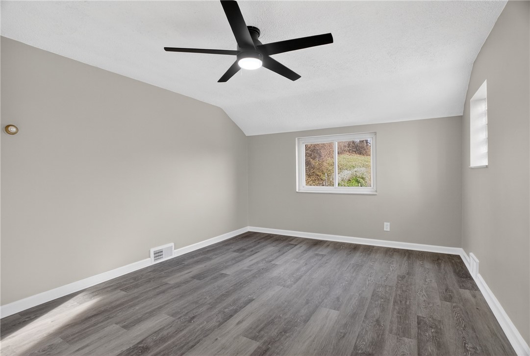 79 Beechmont Ave
