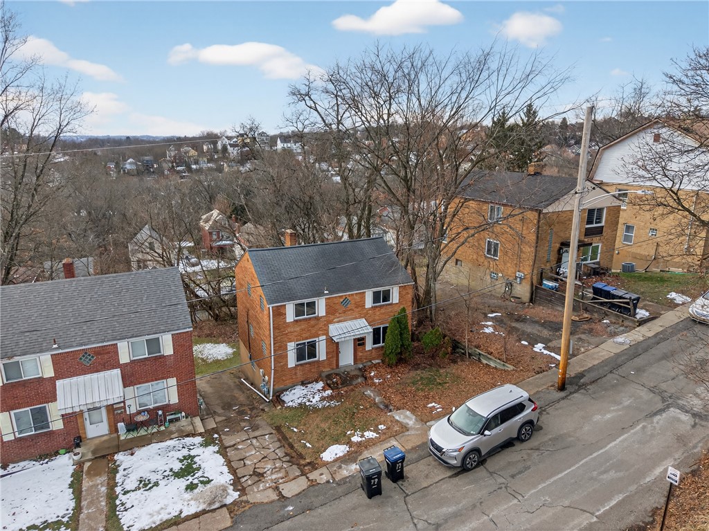 79 Beechmont Ave