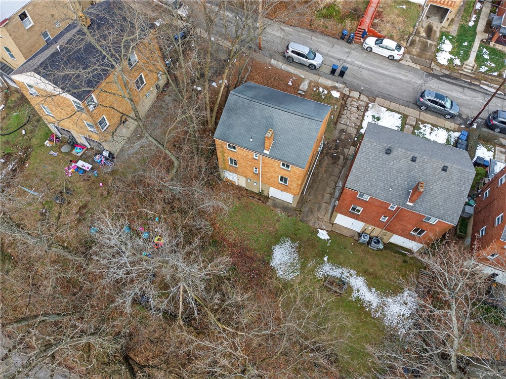 79 Beechmont Ave