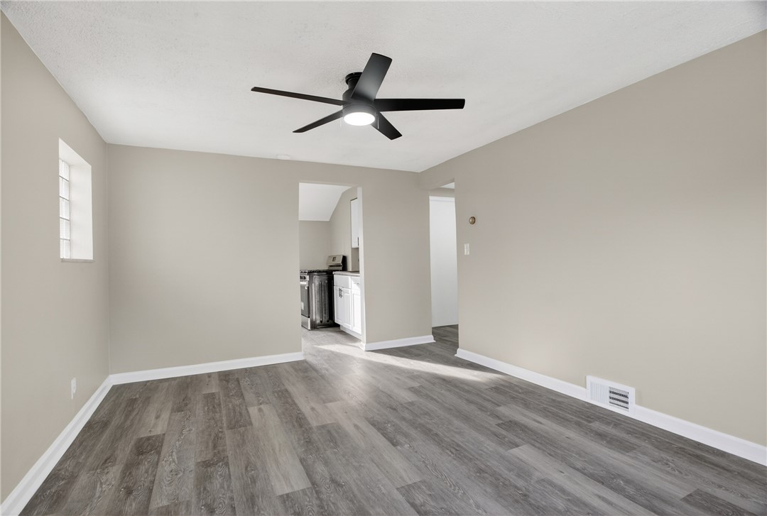 79 Beechmont Ave