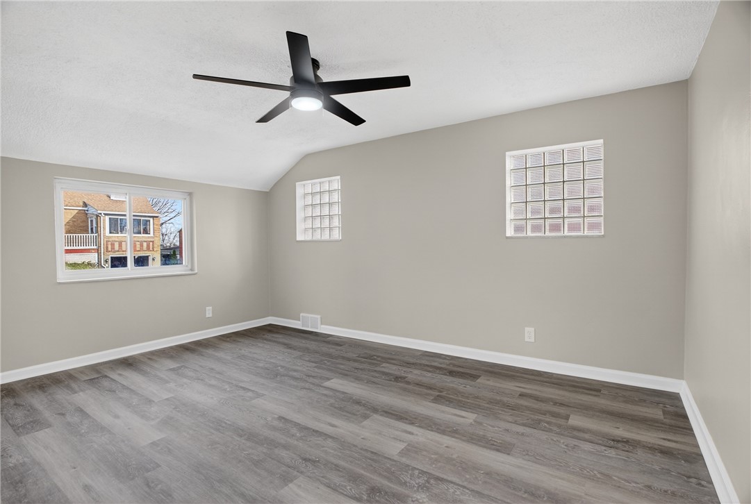 79 Beechmont Ave