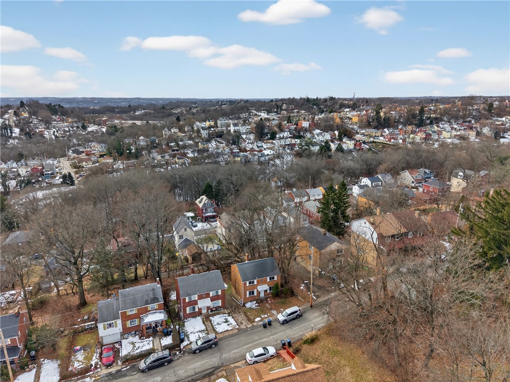 79 Beechmont Ave