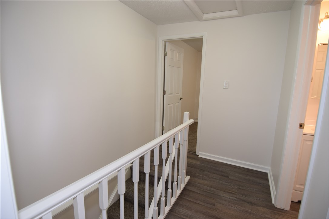 7005 Lafayette Square