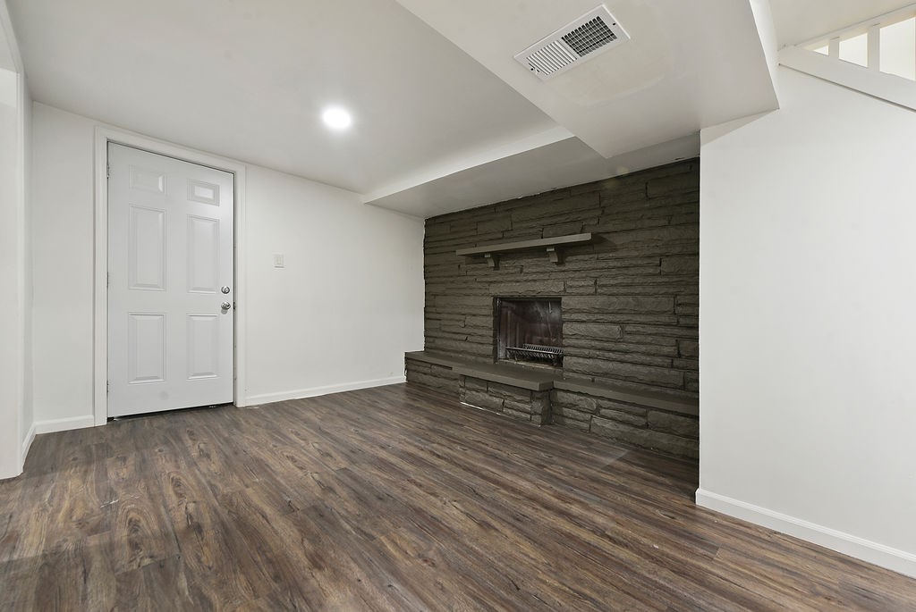 3245 Bradbury Drive