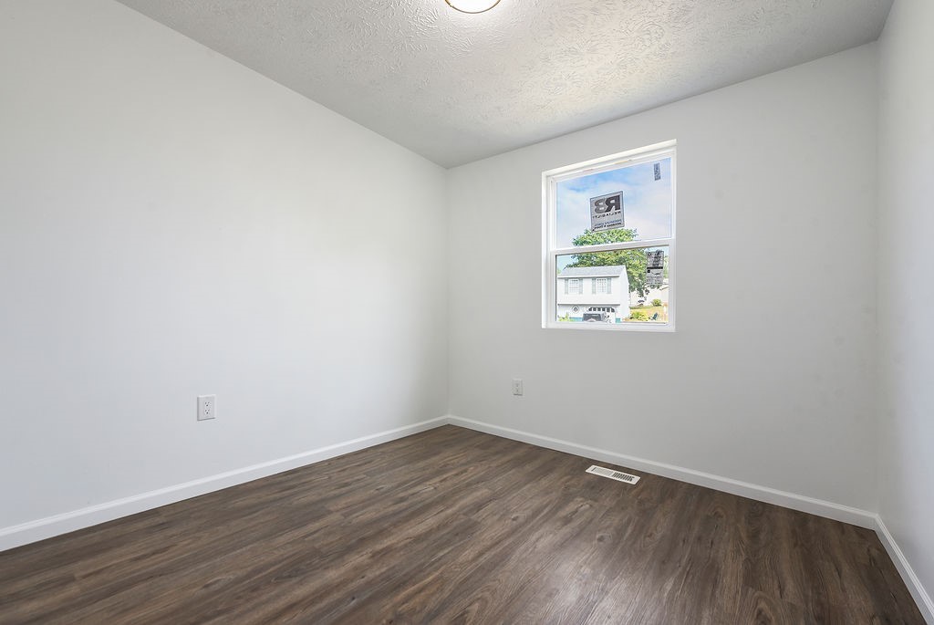 3245 Bradbury Drive