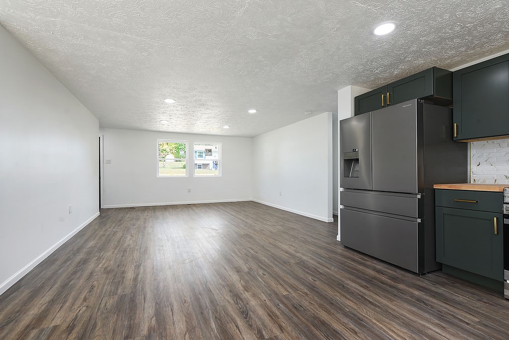 3245 Bradbury Drive