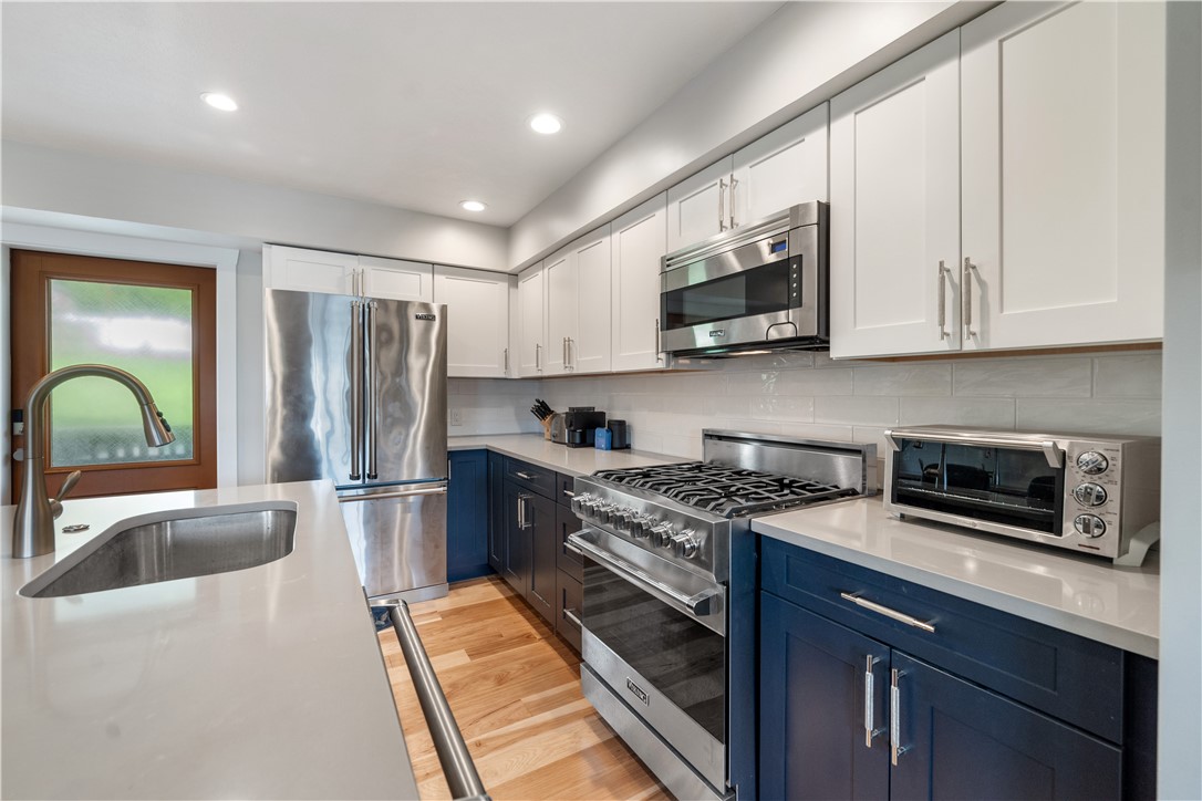758 5th Street