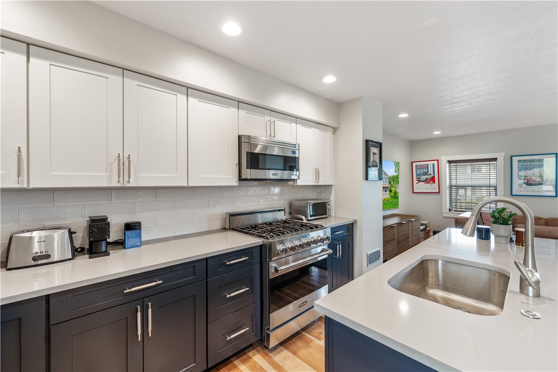 758 5th Street