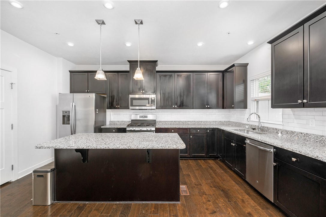 828 Theda Dori Street