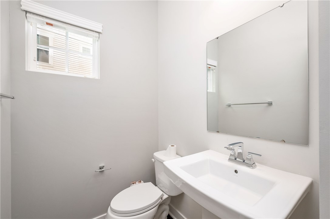 828 Theda Dori Street