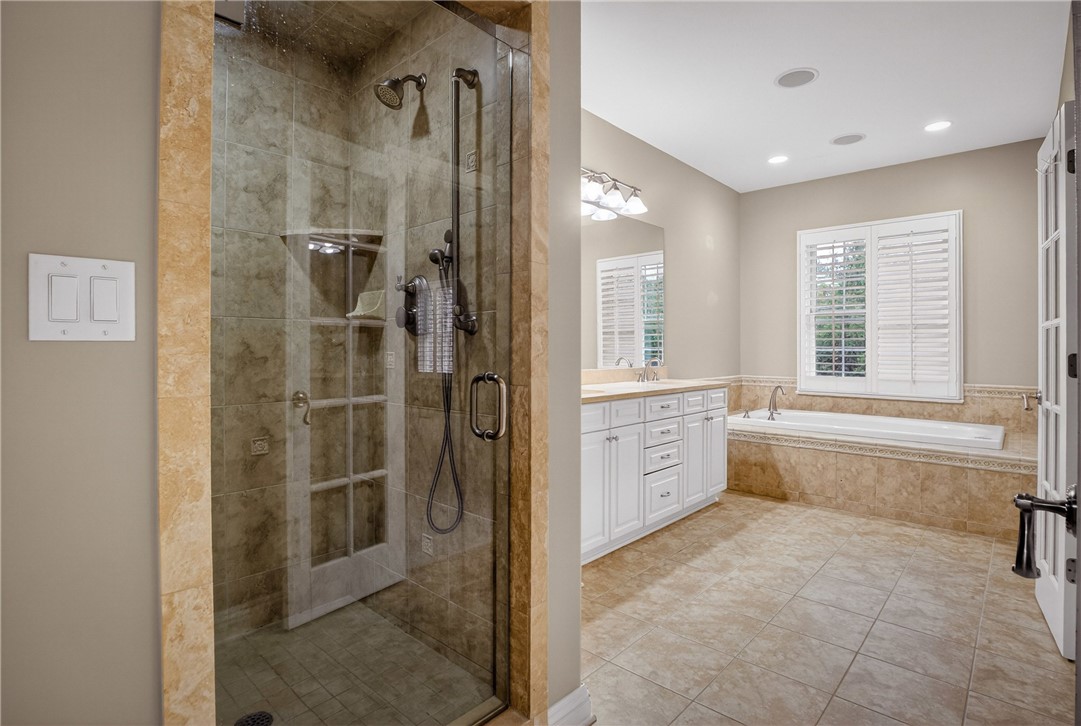 402 Georgetowne Ct