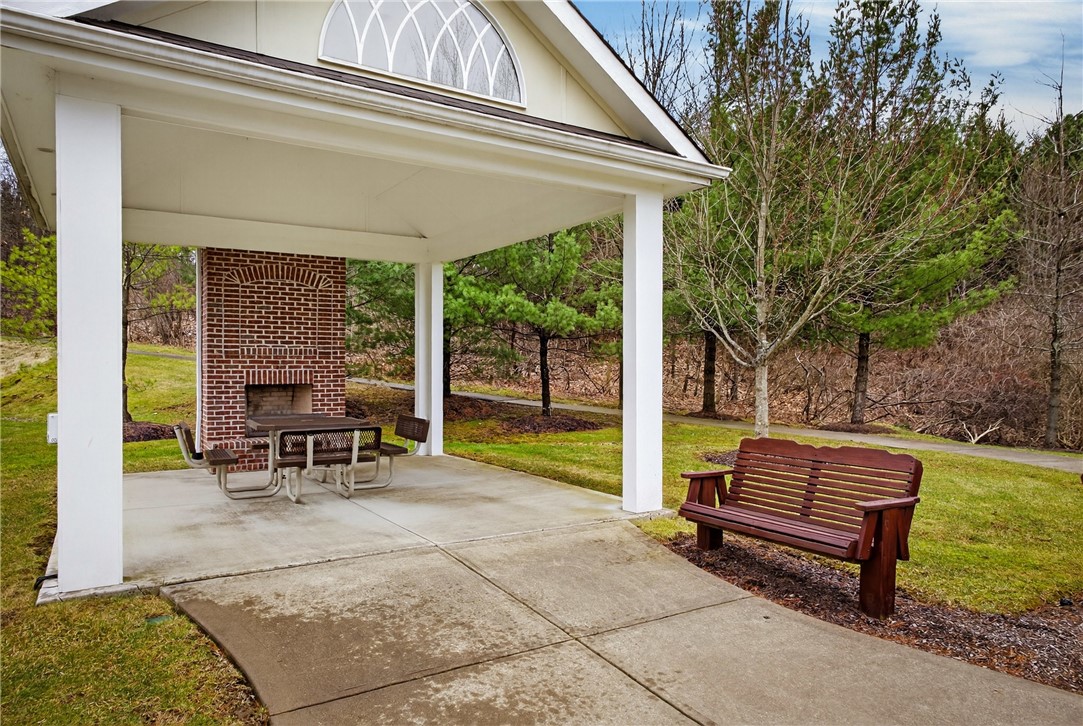 402 Georgetowne Ct