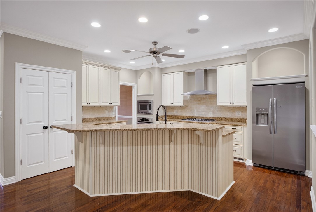 402 Georgetowne Ct