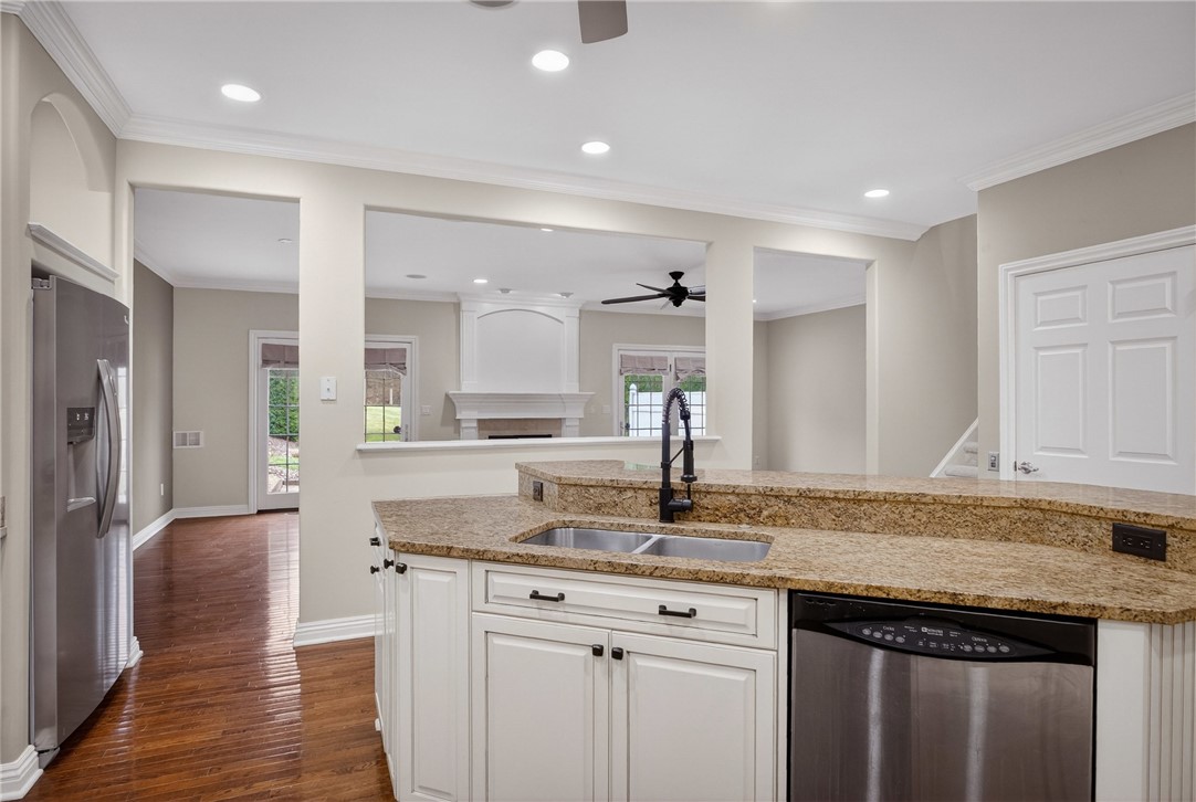 402 Georgetowne Ct