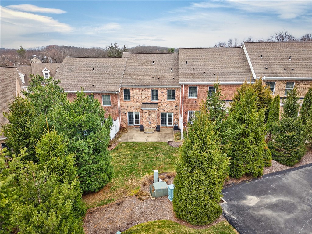 402 Georgetowne Ct