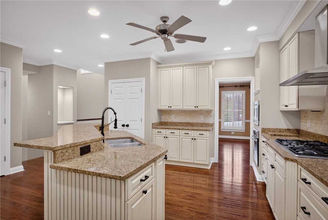 402 Georgetowne Ct