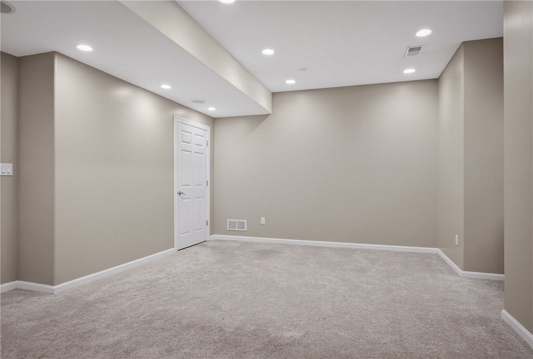 402 Georgetowne Ct