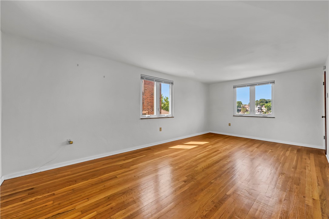 566 Dorchester Ave