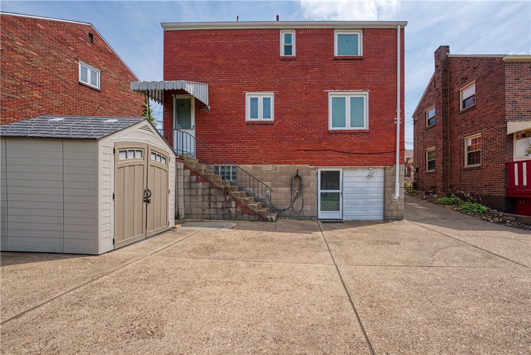 566 Dorchester Ave