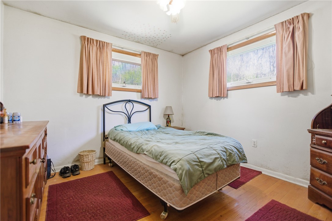 113 Center St