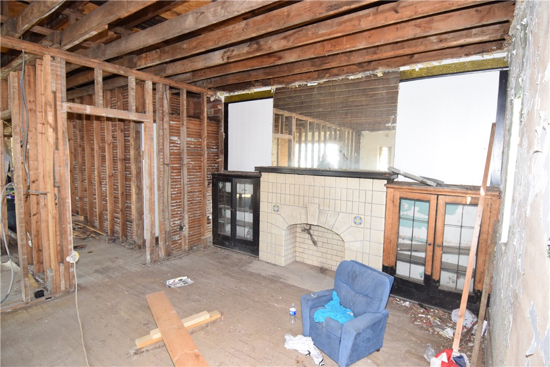 1132 Main Street