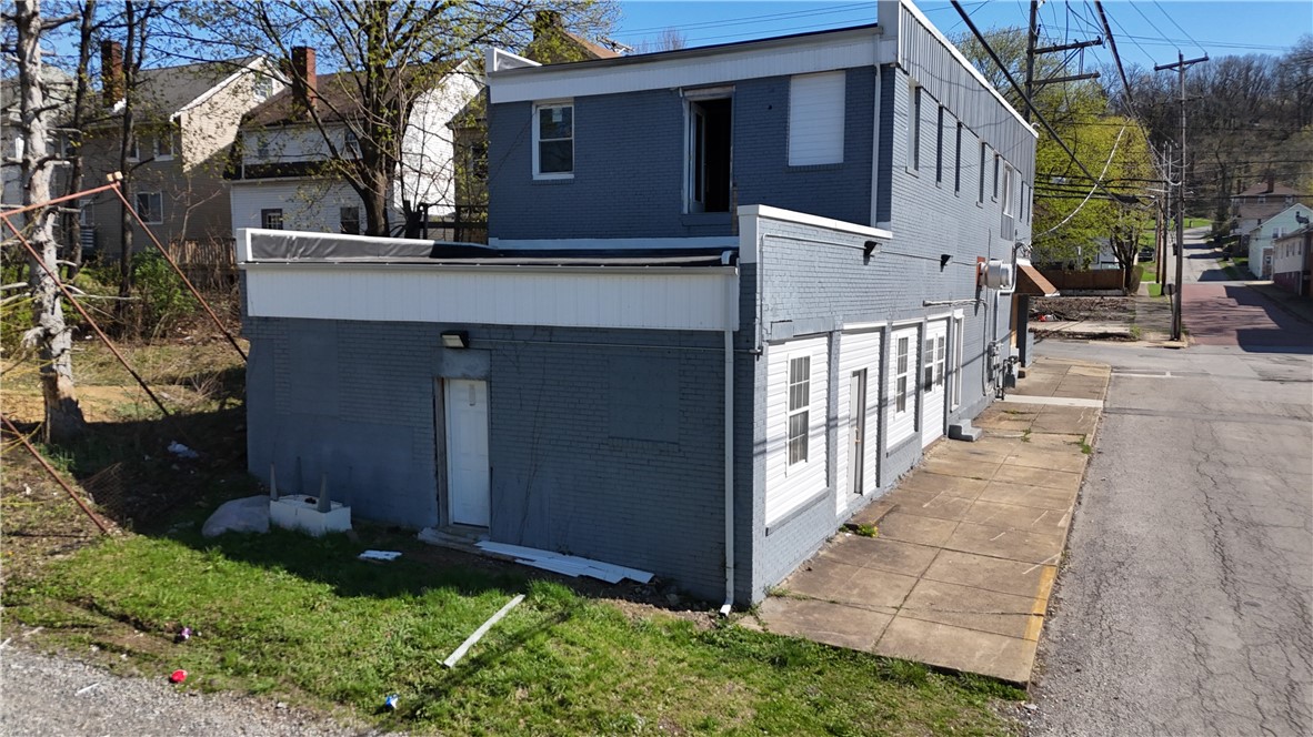 1132 Main Street