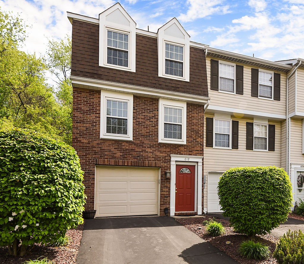 612 Lexington Drive