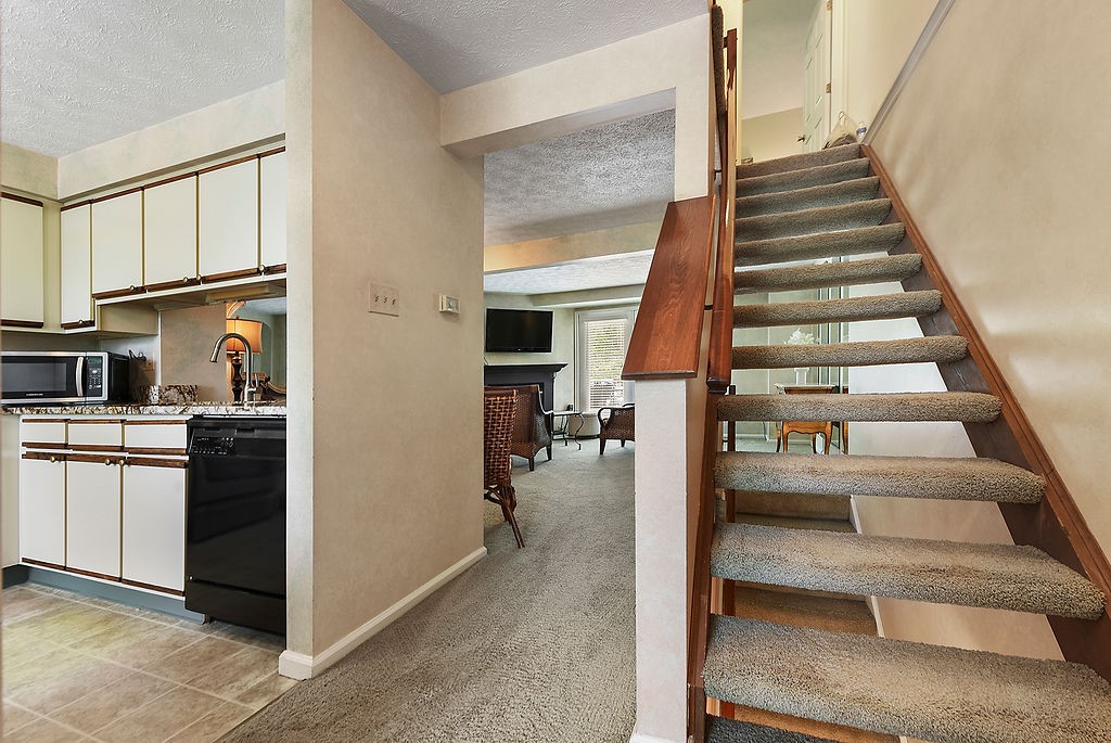 612 Lexington Drive