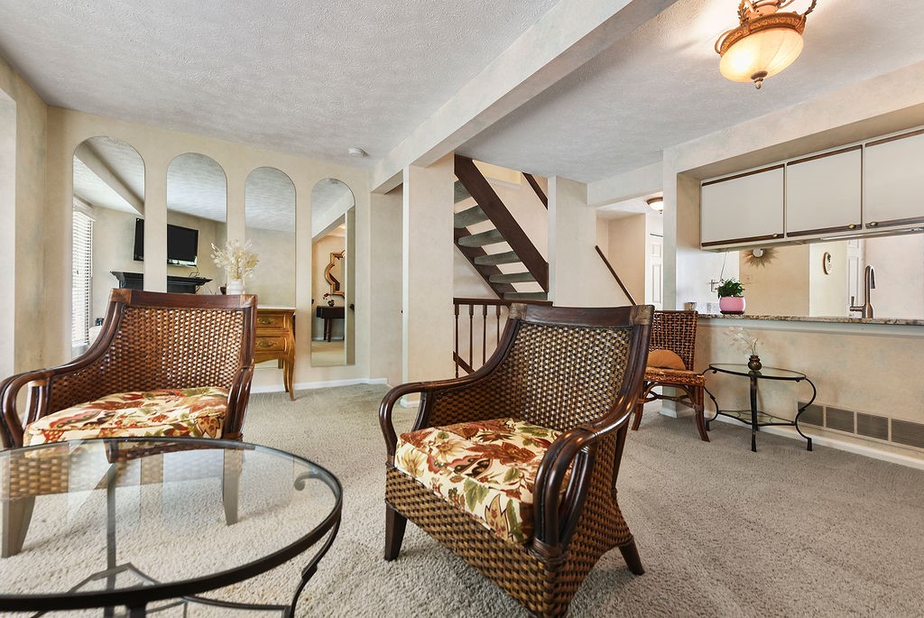 612 Lexington Drive