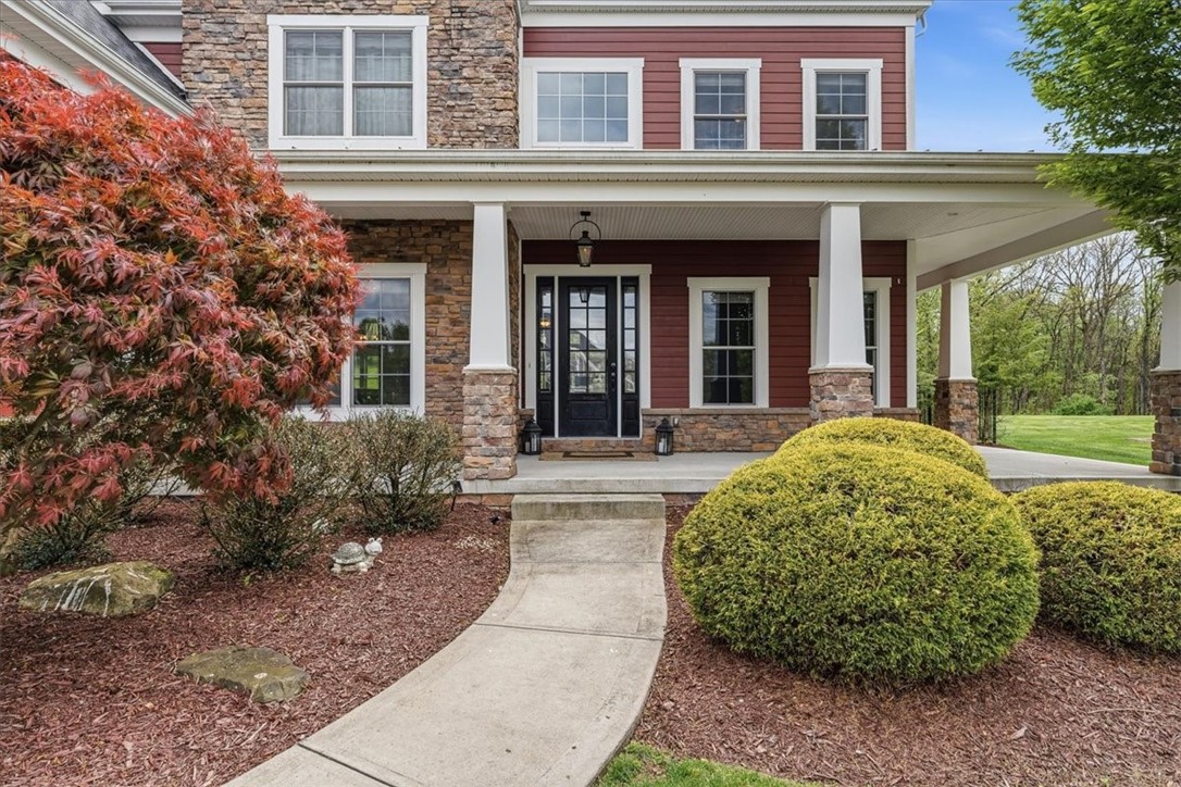 303 Groomes Ct