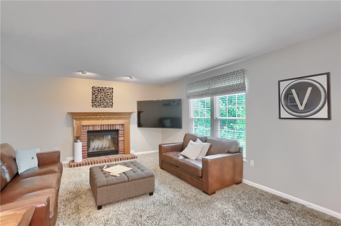 407 Poplar Court