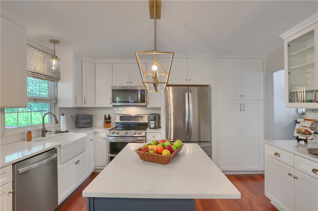 407 Poplar Court